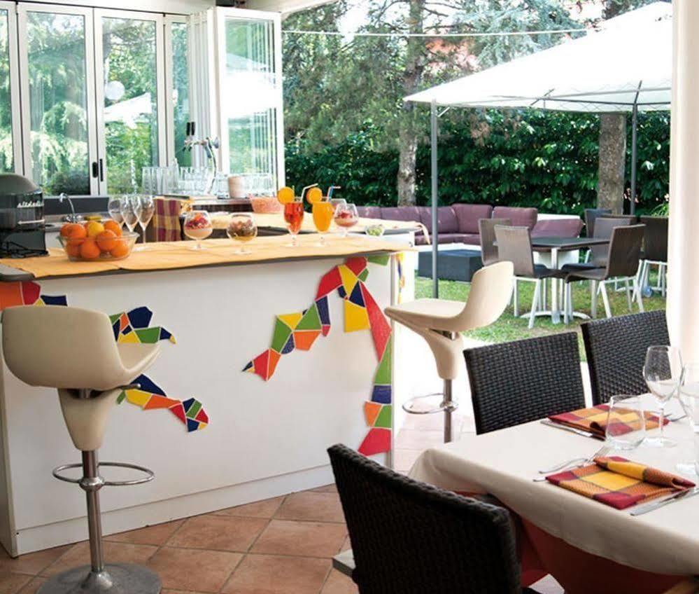 Park Hotel Castel San Pietro Terme Exterior photo